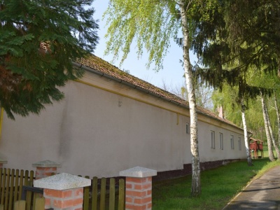 Az óvoda épülete az utca felől